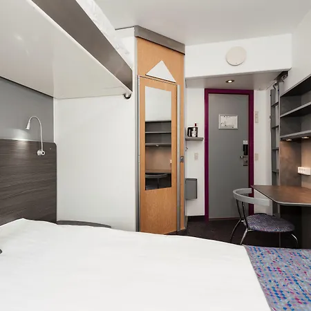 Scandinavia Hotel 2*