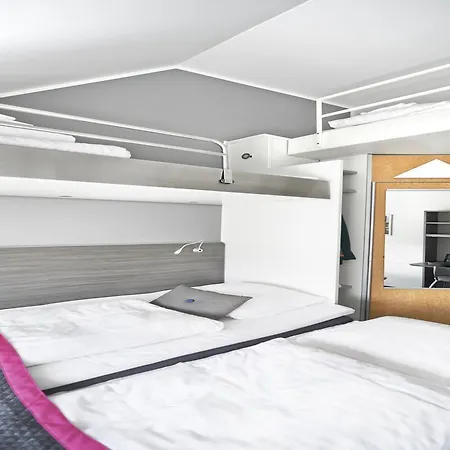 Scandinavia Hotel