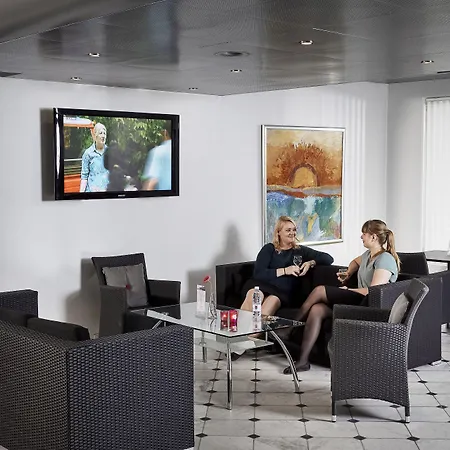 Scandinavia Hotel