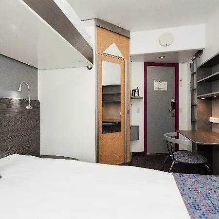Scandinavia Hotel
