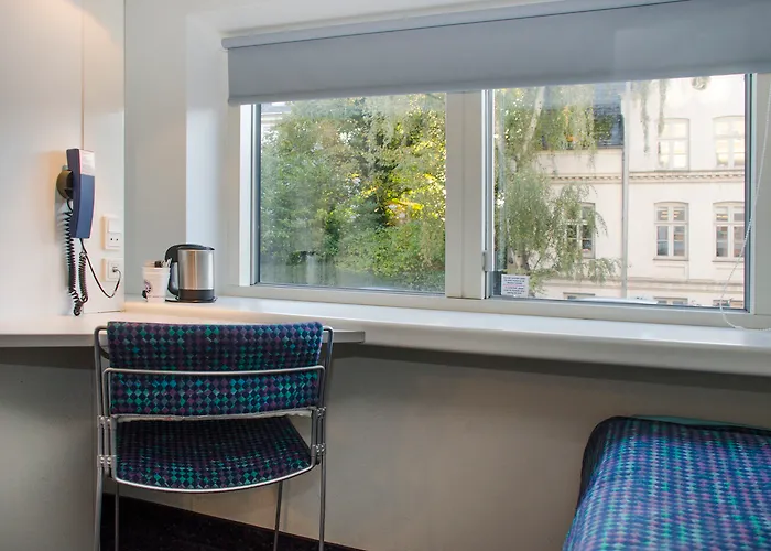 Scandinavia Hotel 2*